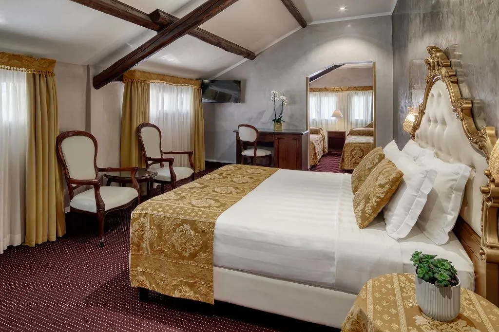 QUADRUPLE STANDARD Room, Pausania, Venice