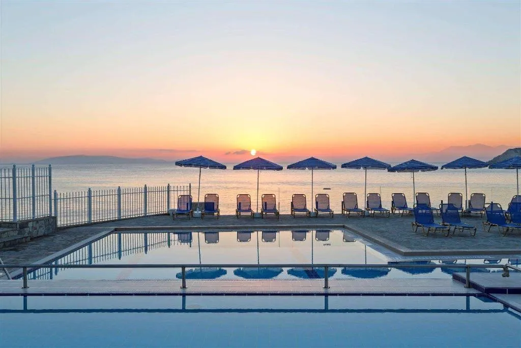 Pool, Peninsula Resort & Spa, Crete