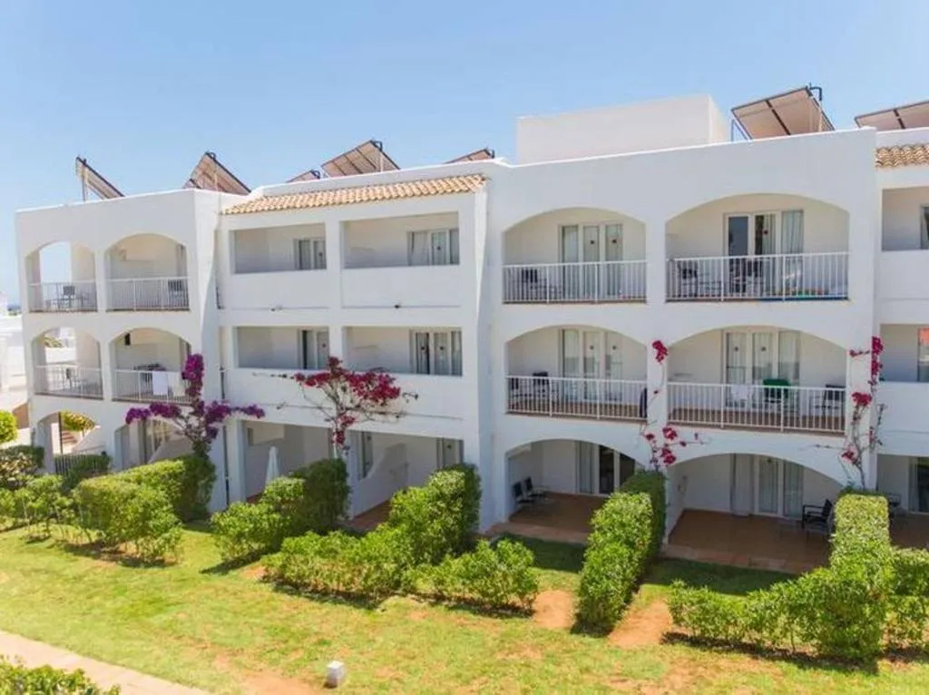 General view, Hotel Club Es Talaial, Majorca