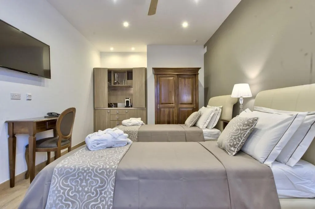 Double or Twin COMFORT Room, Palazzo Violetta, Malta