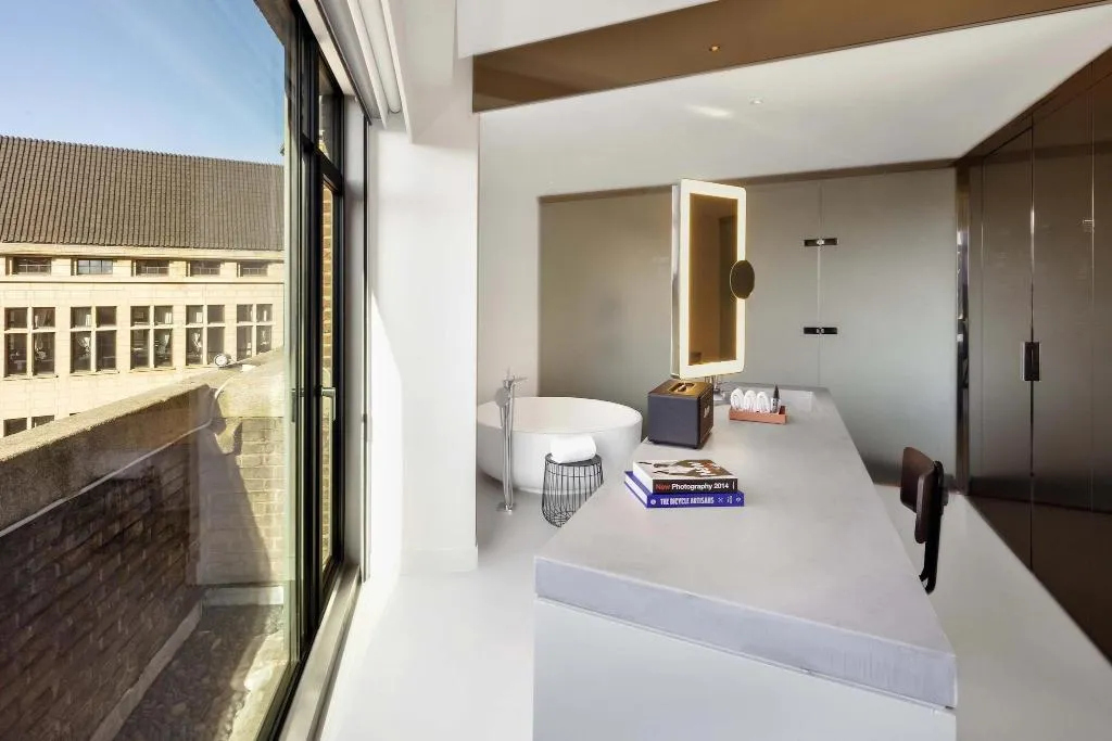 Room, W Amsterdam, Amsterdam