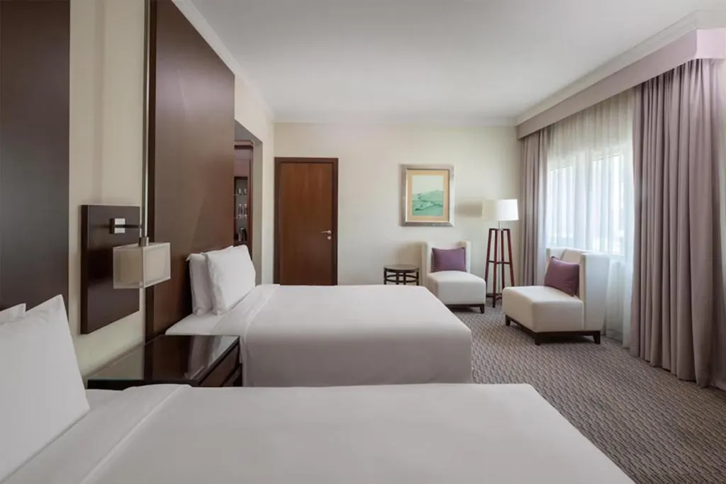 Room, Radisson Blu Hotel Dubai Barsha Heights, Dubai