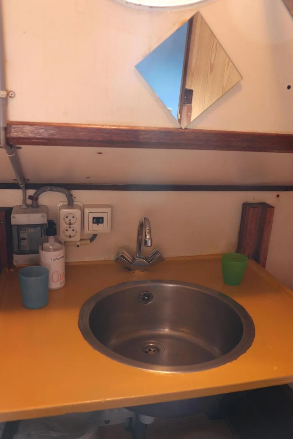 Room, Intersail Hostel Amsterdam, Amsterdam