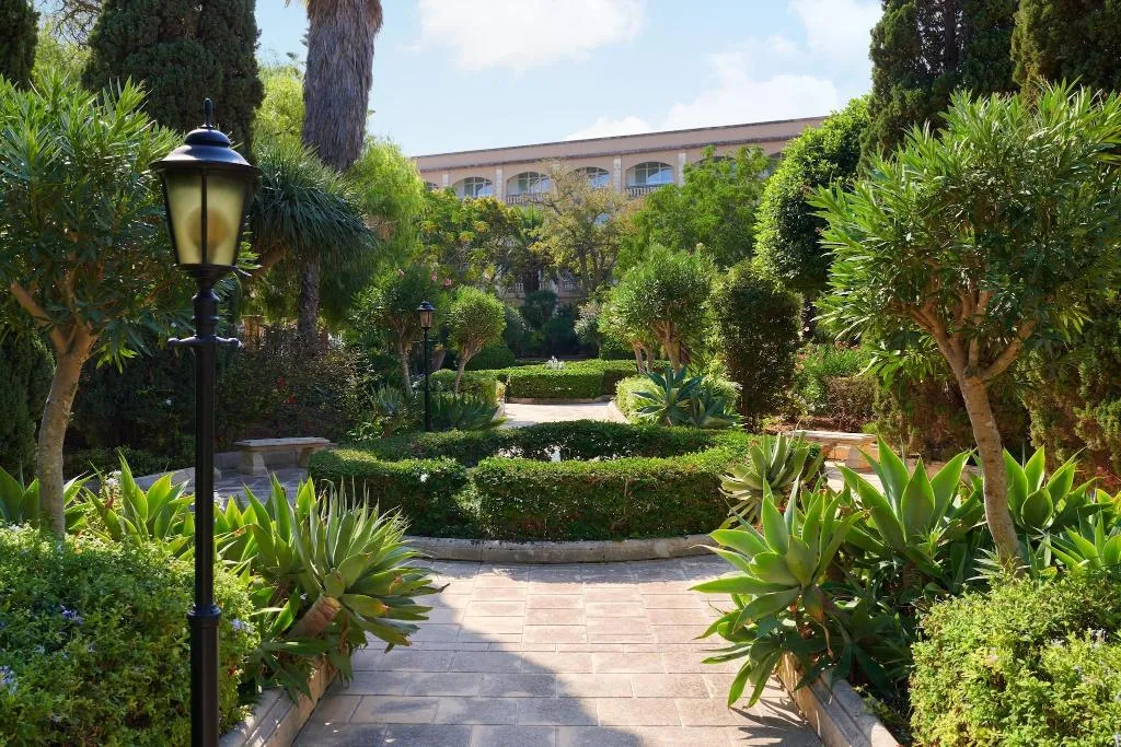Terrace, Corinthia Palace Malta, Malta