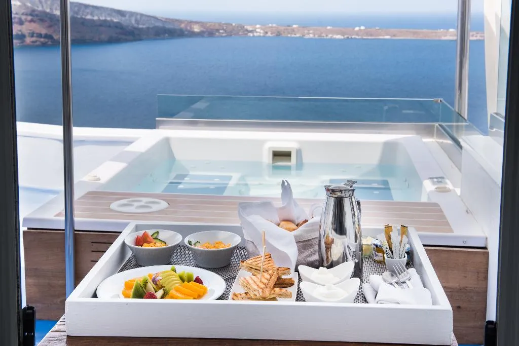 General view, Hyperion Oia Suites, Santorini
