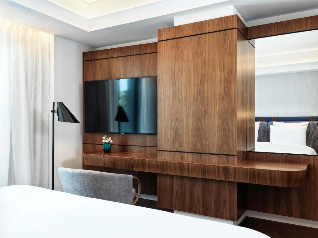 DOUBLE DELUXE WITH BALCONY Room, Athens Capital Center Hotel-MGallery, Athens