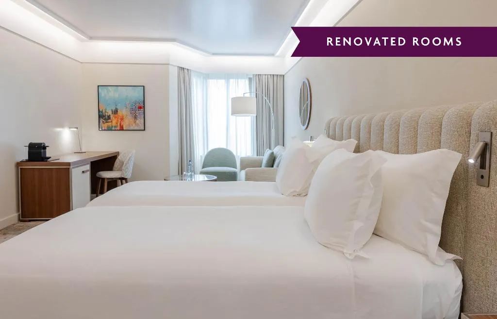 TWIN PREMIUM Room, Crowne Plaza Porto, Porto