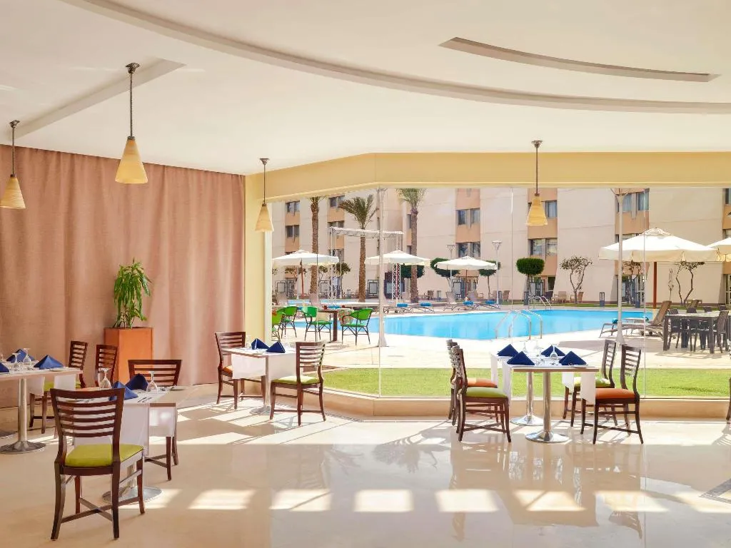 Restaurant, Novotel Cairo Airport, Cairo