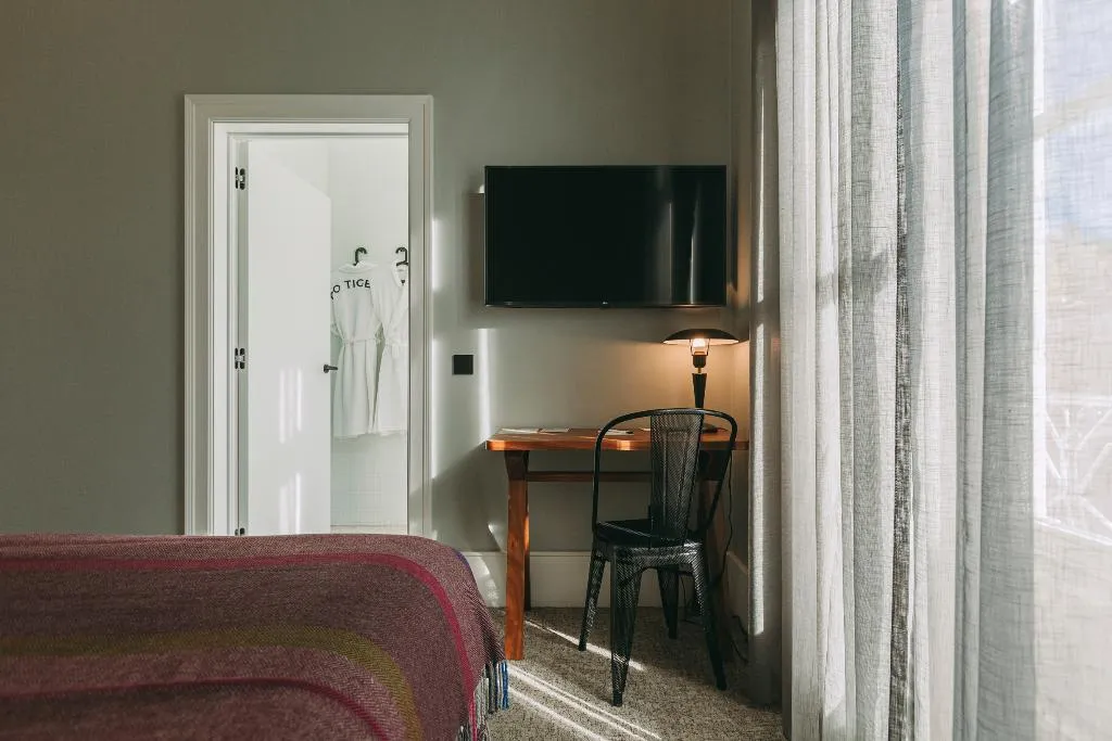 DOUBLE STANDARD Room, 1908 Lisboa Hotel, Lisbon