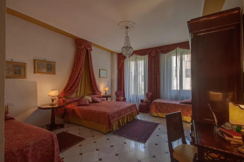 Room, Florence Dream Domus, Florence