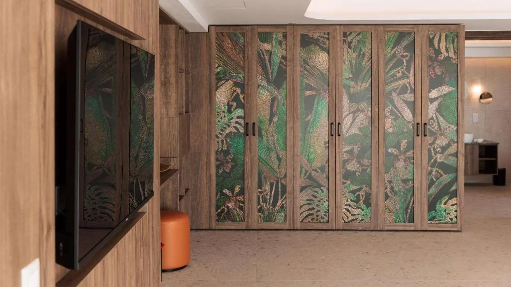 Room, Ax Odycy, Malta
