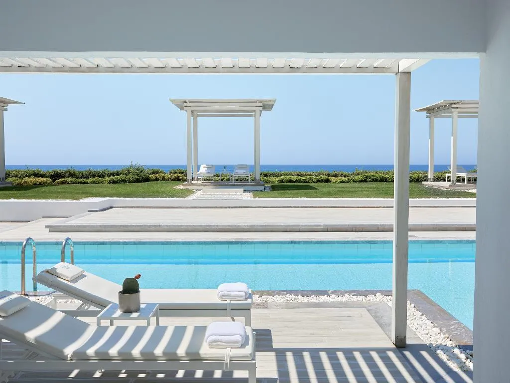 BUNGALOW DELUXE SEA VIEW Room, Grecotel LUXME White, Crete