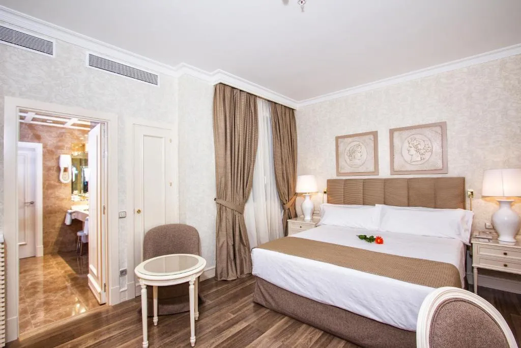 DOUBLE DELUXE Room, Hotel Atlantico, Madrid