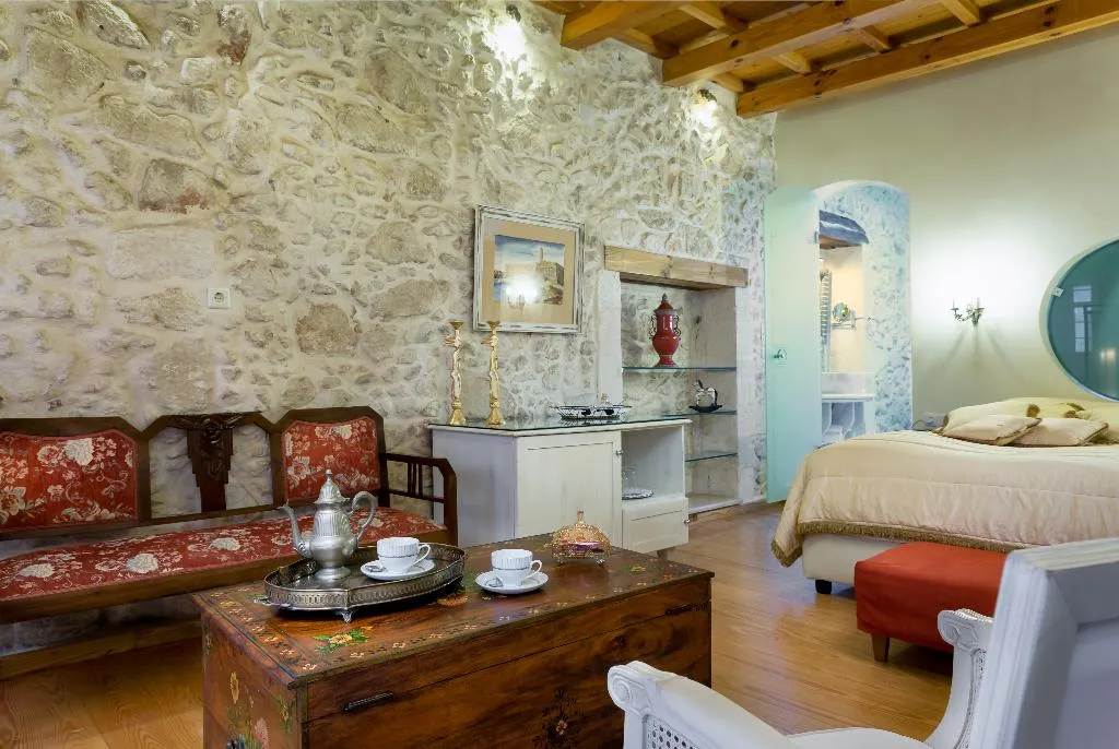 JUNIOR SUITE STANDARD Room, Avli Lounge Apartments, Crete