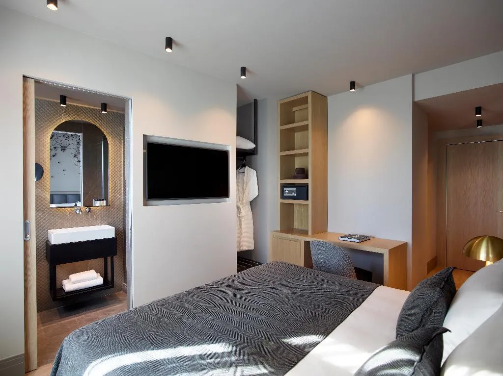 Double or Twin CLASSIC Room, Heritage Hill Hotel, Athens