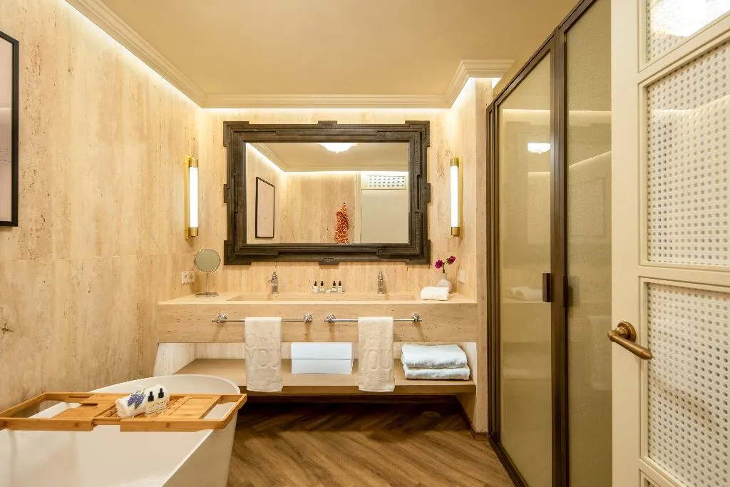 JUNIOR SUITE DELUXE Room, Only YOU Hotel Sevilla, Seville