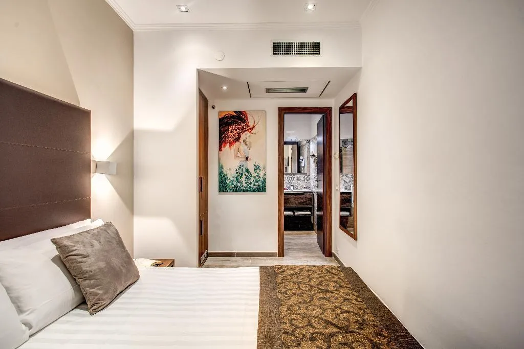 Double or Twin DELUXE Room, Rome Garden, Rome