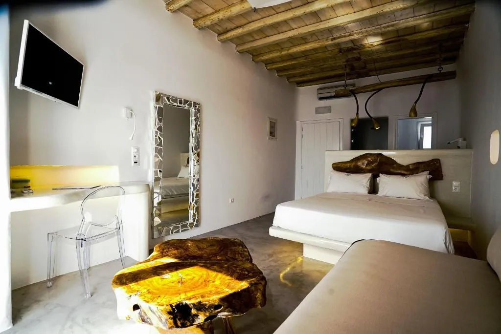 Room, Flaskos Suites, Mykonos