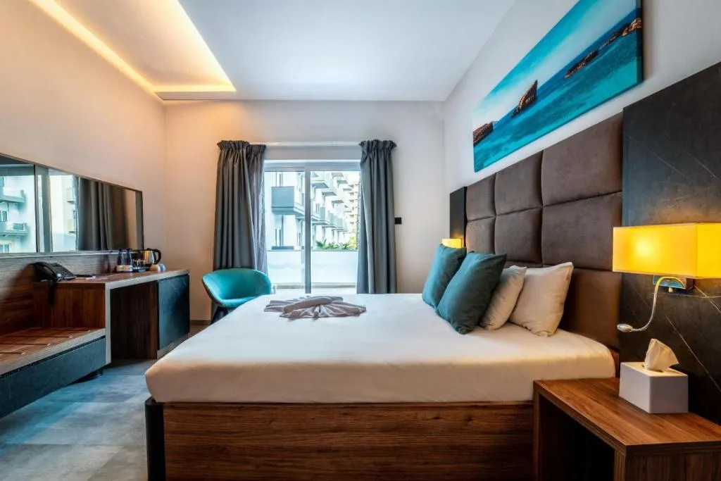 TRIPLE SUPERIOR WITH BALCONY Room, Bora- Bora Ibiza Malta Resort, Malta