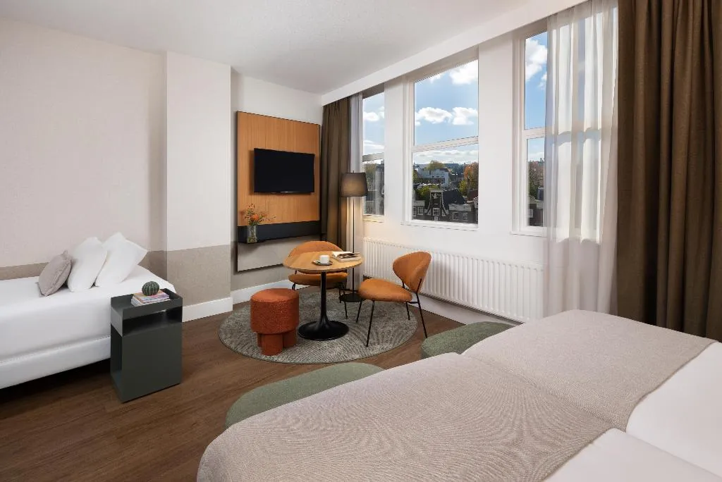 TRIPLE STANDARD Room, NH City Centre Amsterdam, Amsterdam