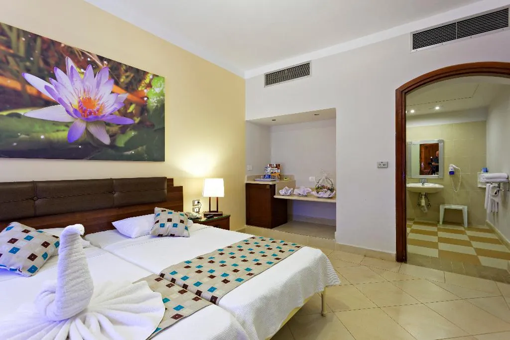 DOUBLE PREMIUM Room, The Three Corners Rihana Resort, Red Sea Riviera
