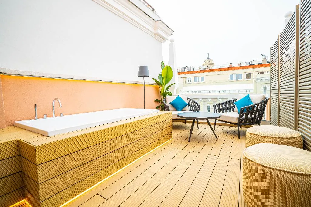 SUITE TWO BEDROOMS Room, SmartRental Collection Gran Vía Capital, Madrid