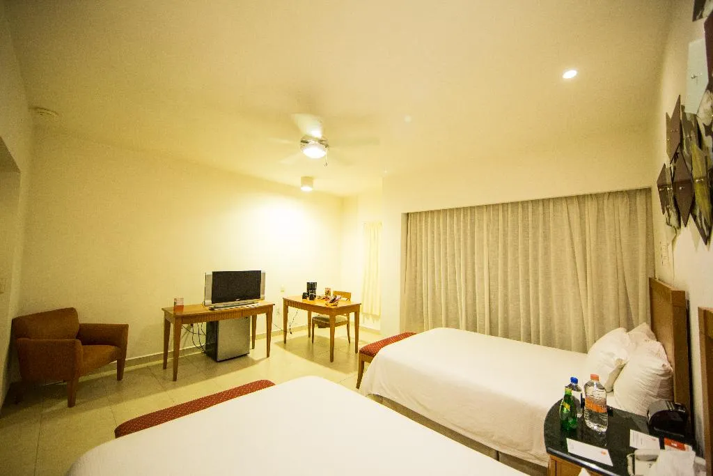 DOUBLE STANDARD Room, Ambiance Suites Cancun, Cancun Area