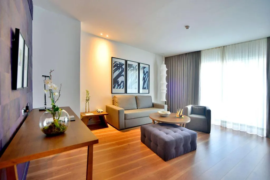 SUITE STANDARD Room, Barcelo Sevilla Renacimiento, Seville