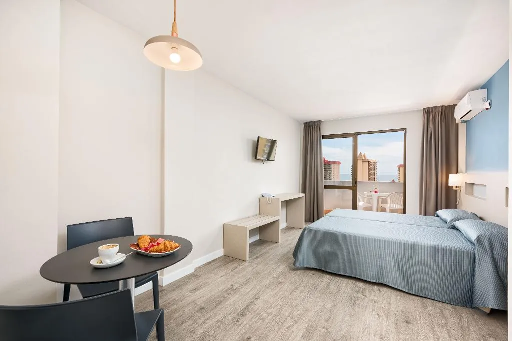 STUDIO CAPACITY 2 Room, Aparthotel Veramar, Costa Del Sol