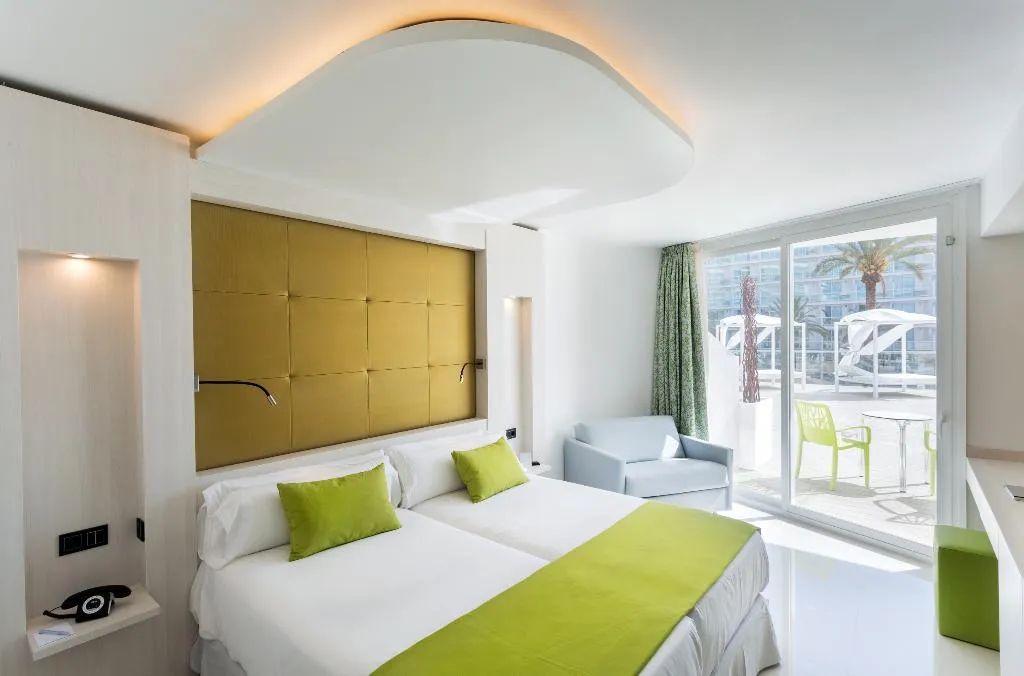DOUBLE SUPERIOR Room, The Ibiza Twiins, Ibiza