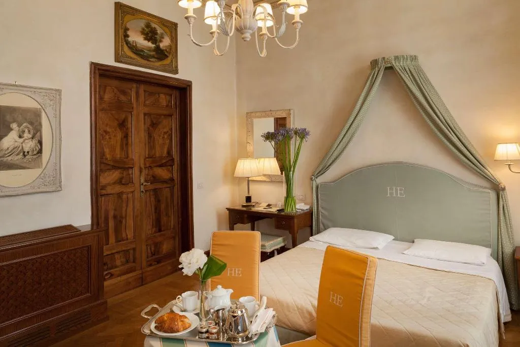 Room, Executive, Florence
