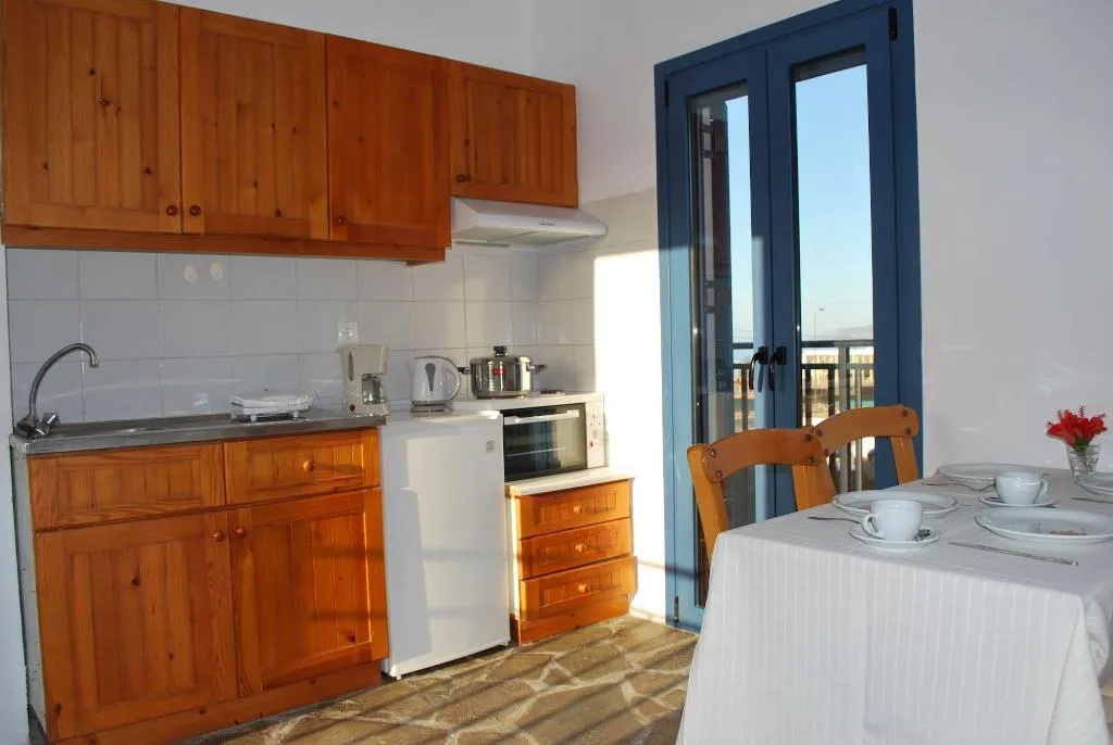 Room, Okirroi Villas and Apts, Crete