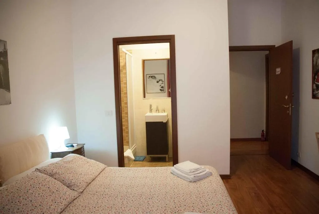 Room, B&B Casa Cimabue Roma, Rome