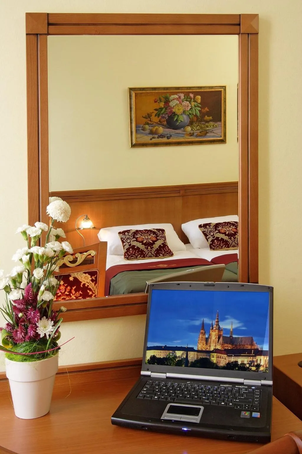 SUITE TWO DOUBLE BEDS Room, Green Garden Hotel Prague, Prague