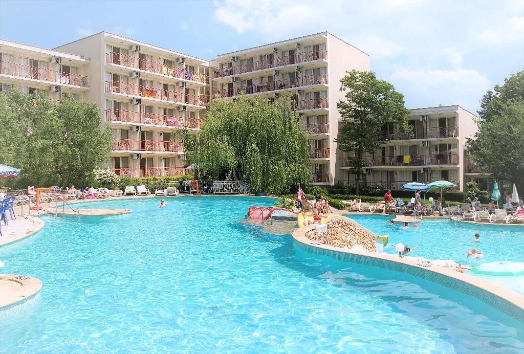 Pool, Vita Park, Varna