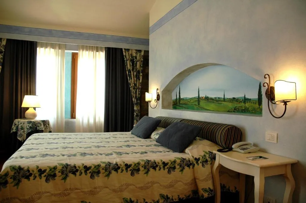 DOUBLE SUPERIOR Room, Borgo di Cortefreda, Florence