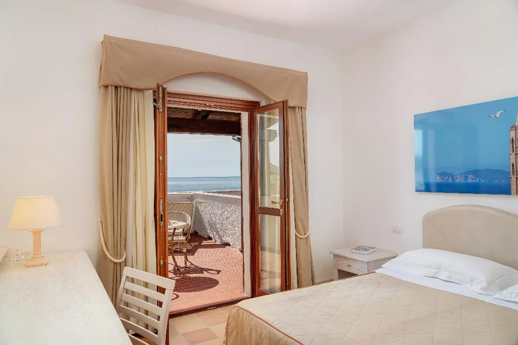 DOUBLE DELUXE Room, Punta Negra, Alghero