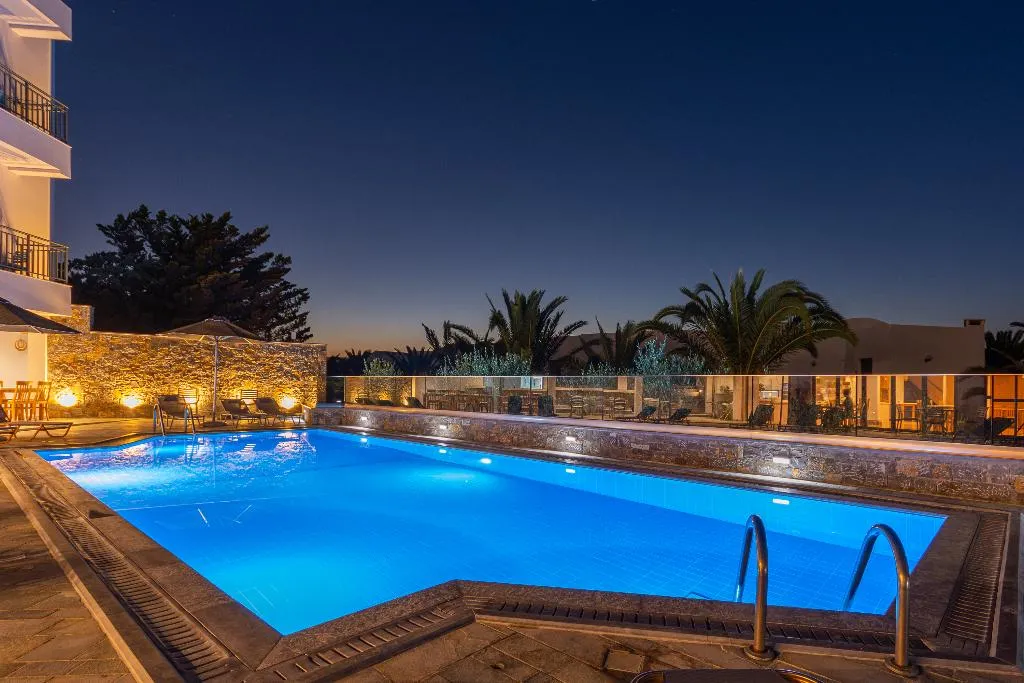 Pool, Anna Maria Village, Crete