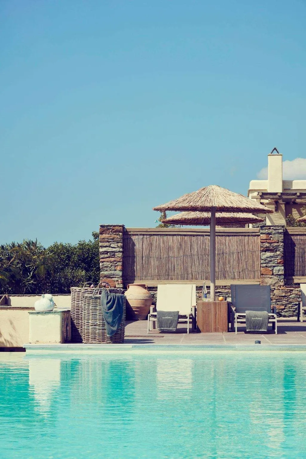 Pool, Diles & Rinies, Mykonos