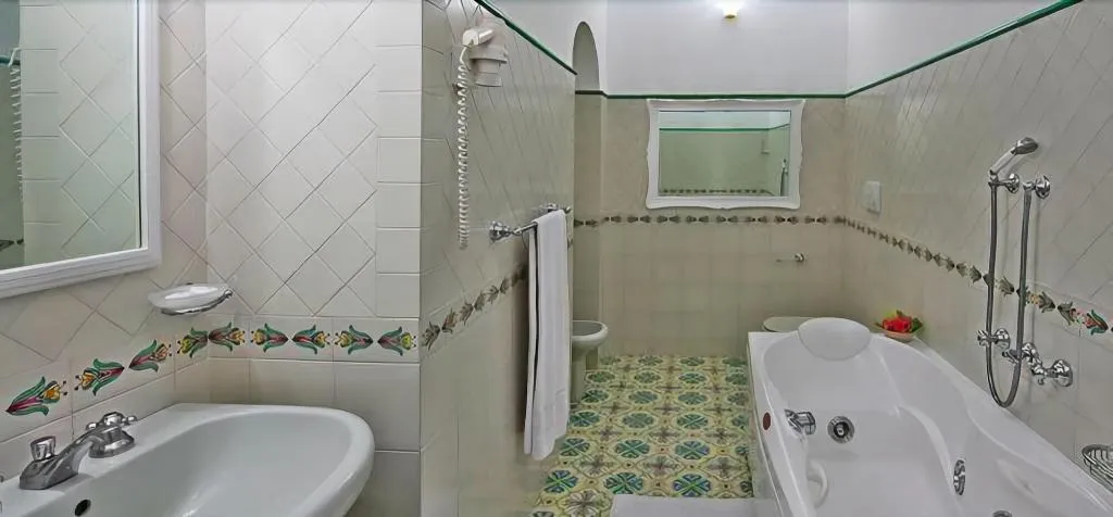 Room, Villa Rosa, Naples