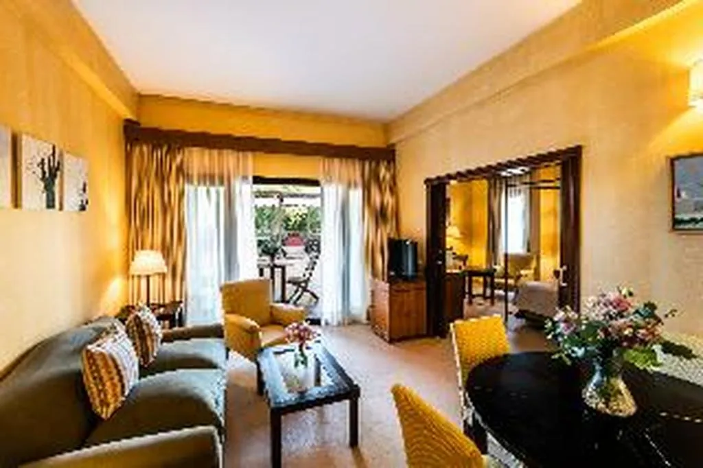 JUNIOR SUITE STANDARD Room, Intelier Airén, Madrid
