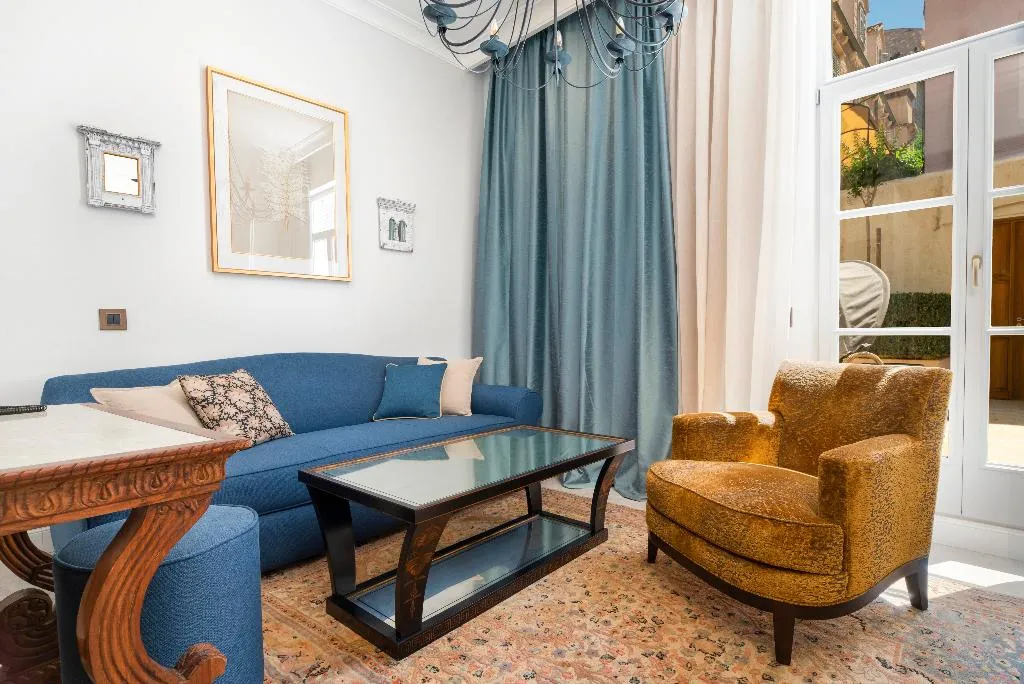 SUITE GRAND Room, Riva Marina Hvar Hotel, Split