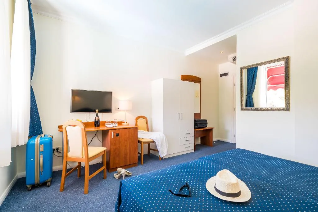 DOUBLE STANDARD Room, Boutique & Beach Hotel Villa Wolff, Dubrovnik
