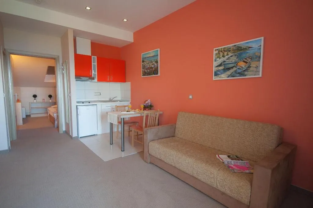 Room, Maritimo, Split