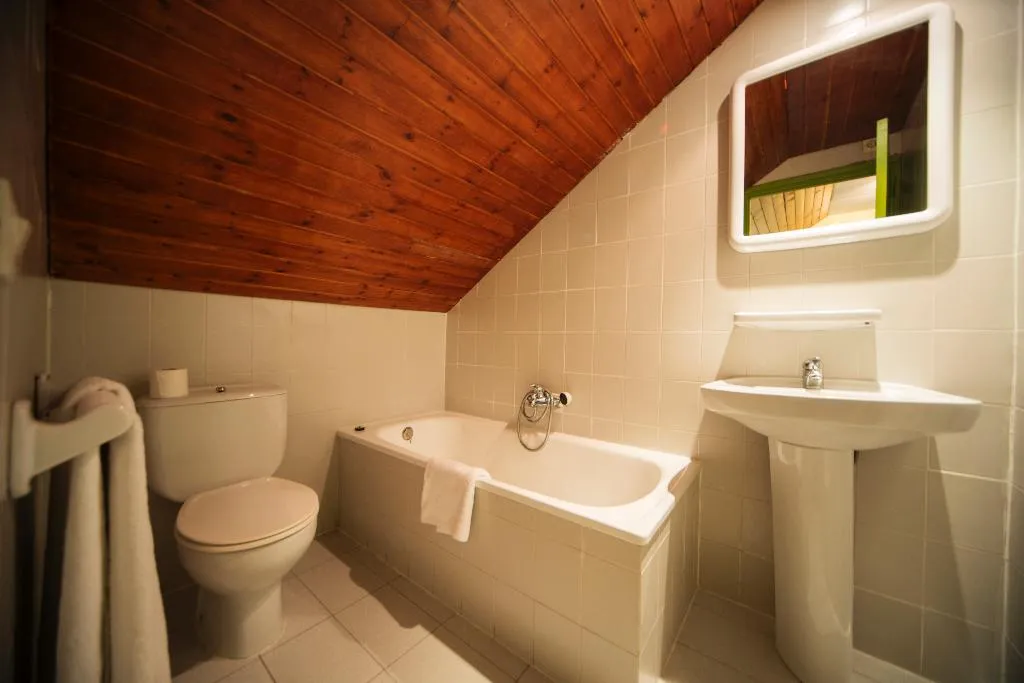 QUADRUPLE STANDARD Room, Hipic, Costa Brava