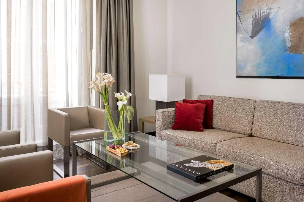 Room, NH Collection Madrid Palacio de Tepa, Madrid