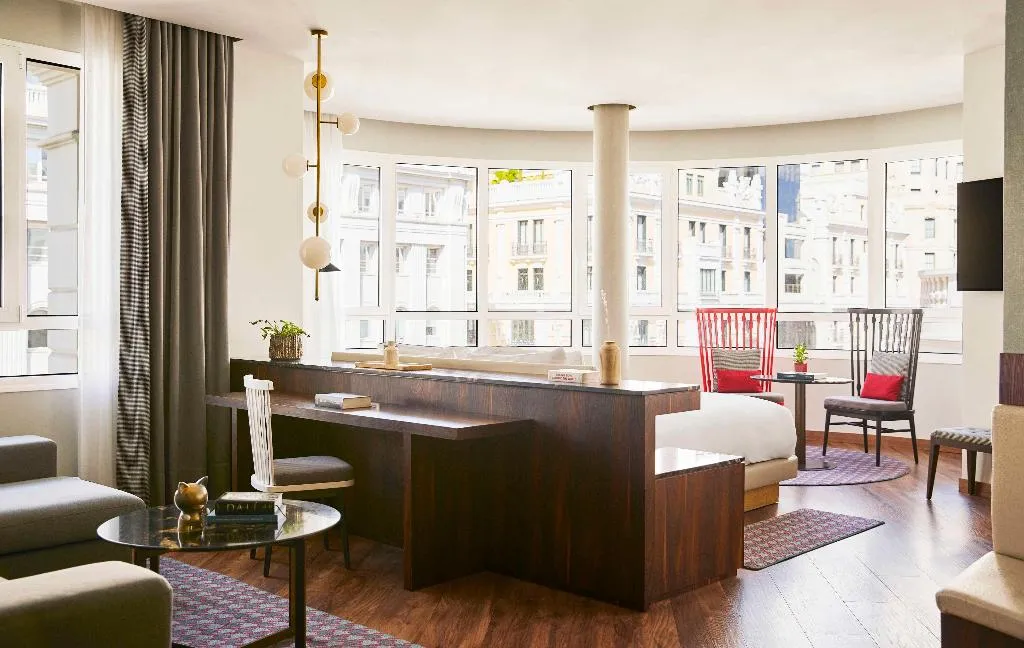 Room, Hyatt Centric Gran Via Madrid, Madrid