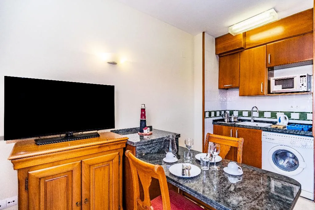 APARTMENT CAPACITY 3 Room, Hotel Sunway Playa Golf & Spa, Sitges, Costa Brava
