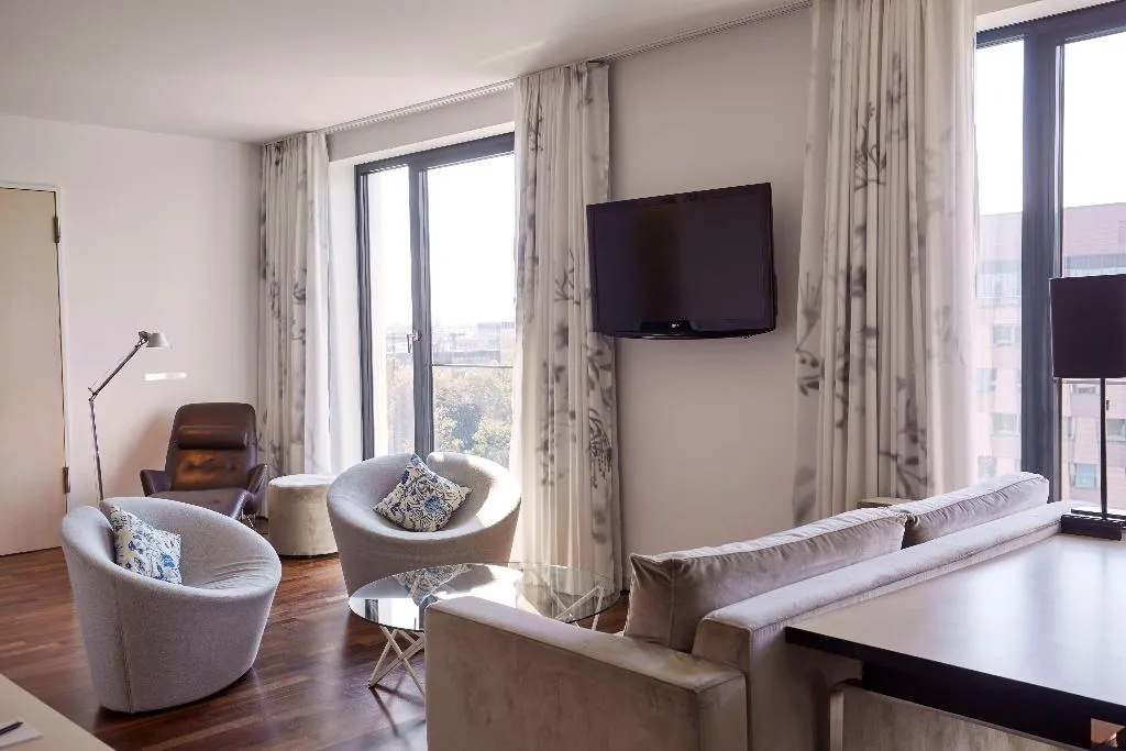 SUITE SUPERIOR Room, Scandic Berlin Potsdamer Platz, Berlin