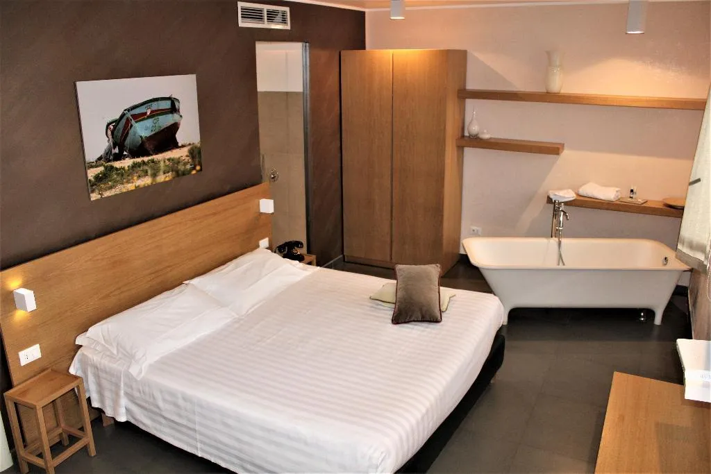 DOUBLE DELUXE Room, Casena Dei Colli Sure Hotel Collection by BW, Palermo